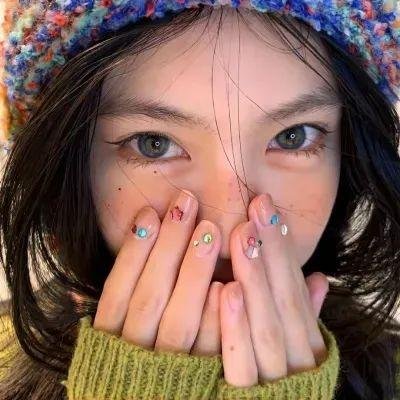 荡女满天飞